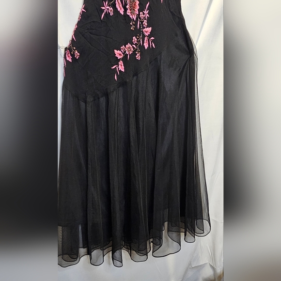 Xscape Y2k formal floral beading cascading black maxi dress - Picture 4 of 16